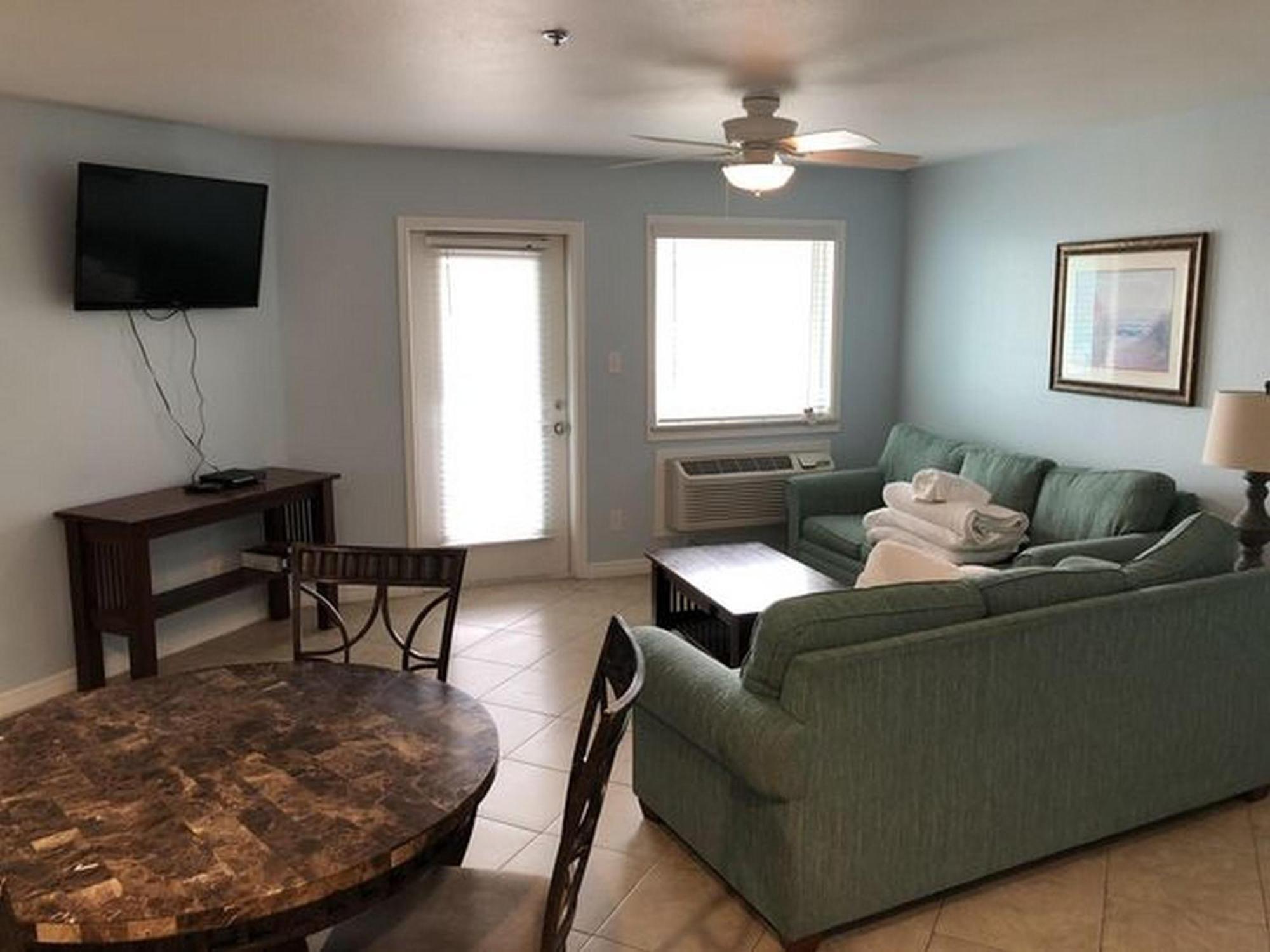 Beachgate Condosuites And Oceanfront Resort Port Aransas Bilik gambar